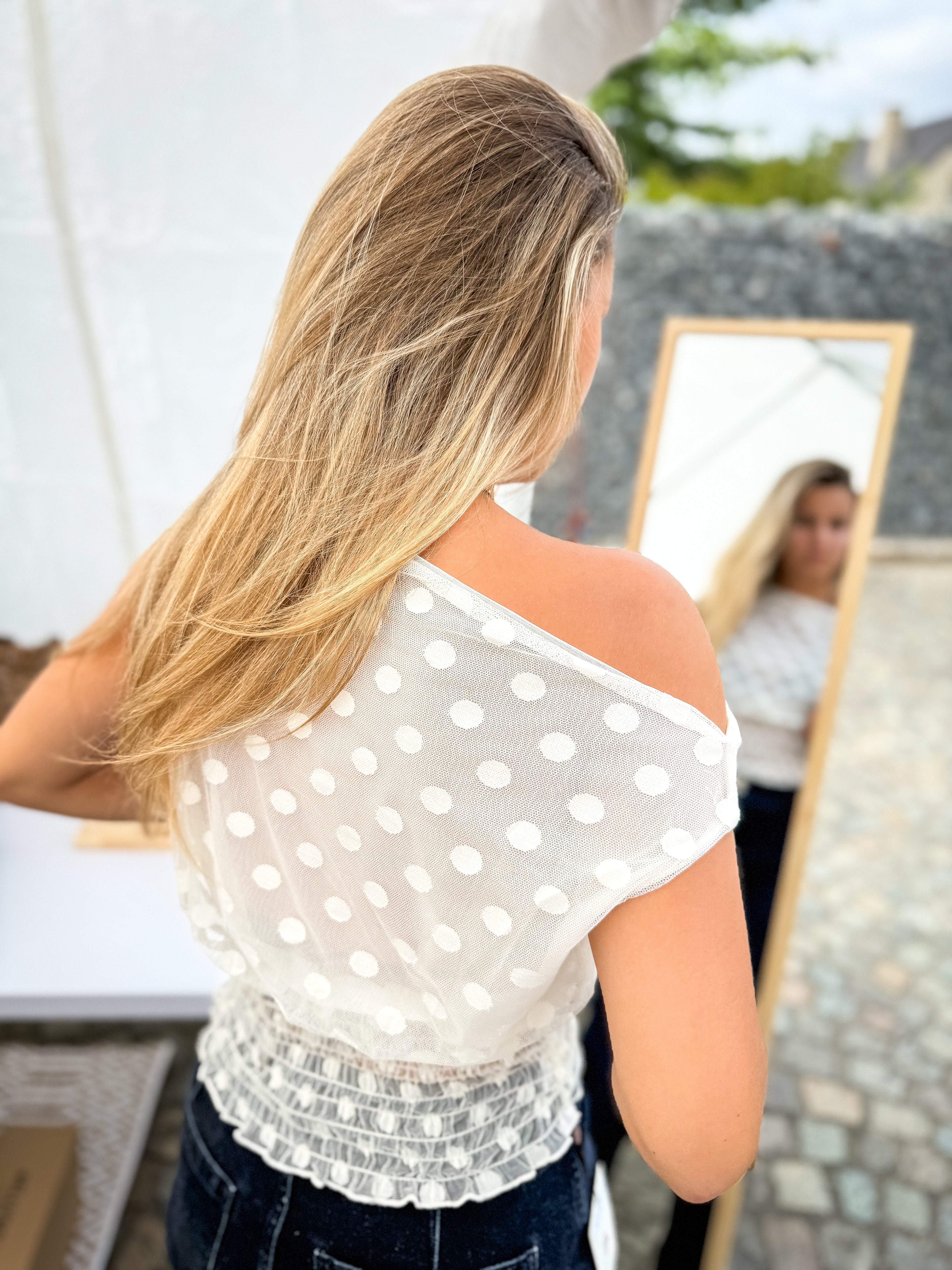 Mesh blouse met stippen