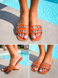 Slippers Oranje met metalen ringetjes